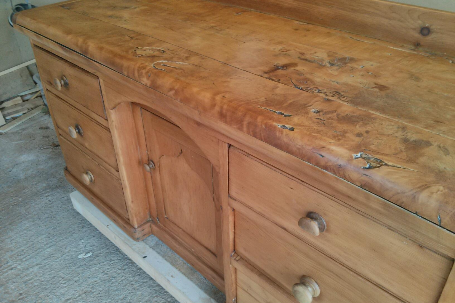 Furniture Refinishing Tips